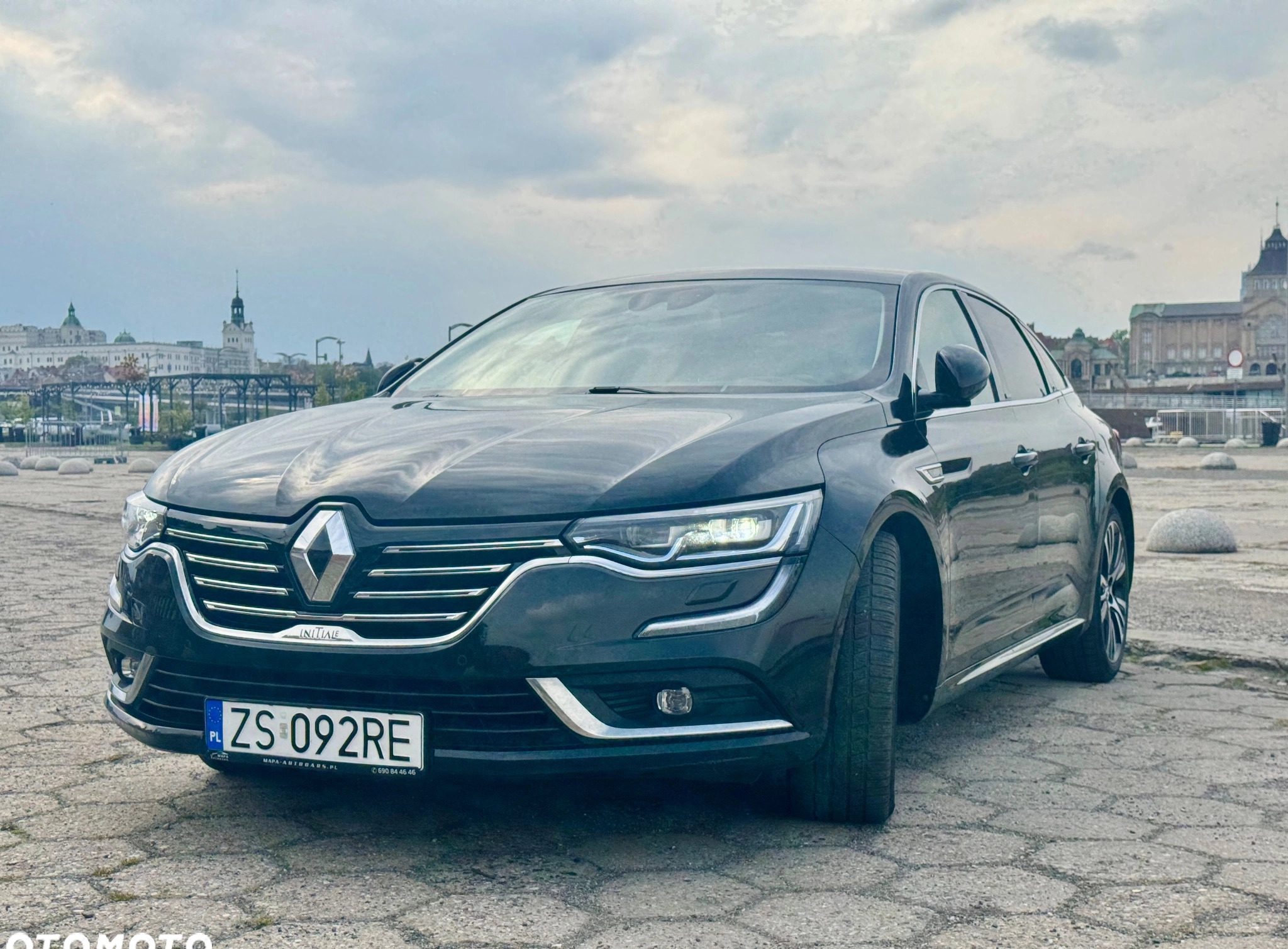 Renault Talisman cena 76500 przebieg: 127000, rok produkcji 2017 z Szczecin małe 232